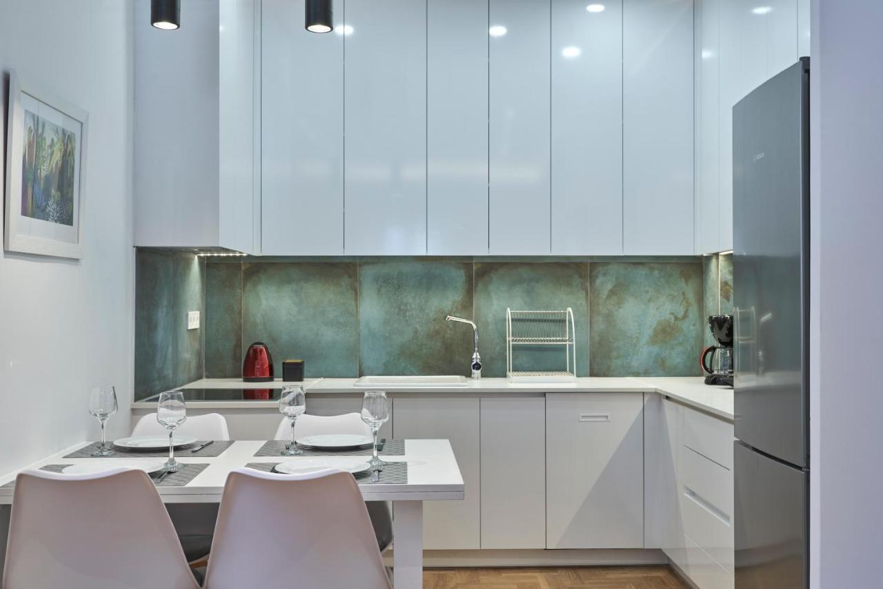 Апартаменты Hilton-Ilisia Park 2Bd Elite Living Афины Экстерьер фото