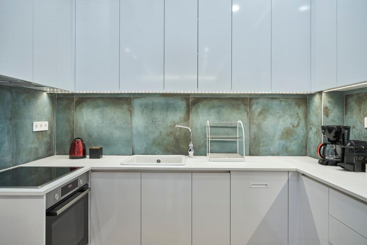 Апартаменты Hilton-Ilisia Park 2Bd Elite Living Афины Экстерьер фото